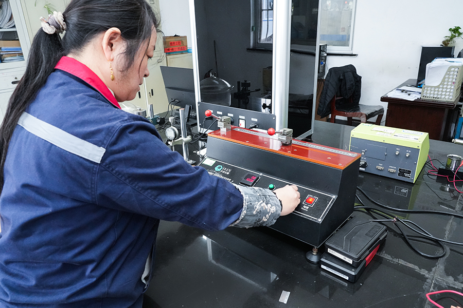 Cabo Co. de Yangzhou Yaguang, Ltd.